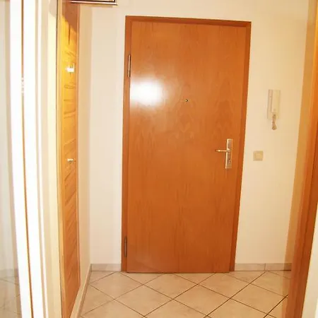 Ferienwohnung-am-zwingerpark Apartment *